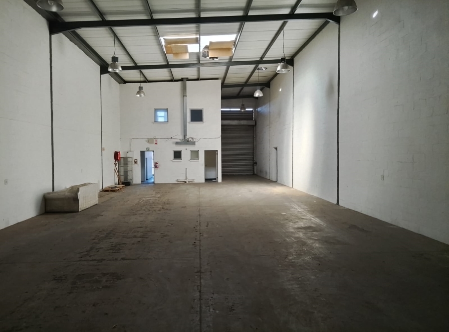To Let Commercial Property for Rent in Stikland Industrial Western Cape
